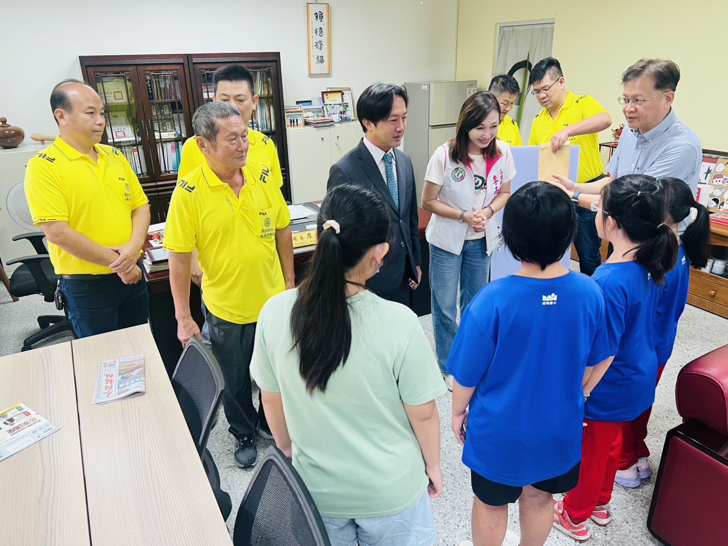 林園扶輪社助學認養37位「扶輪之子」　孩子親寫卡片暖心致謝