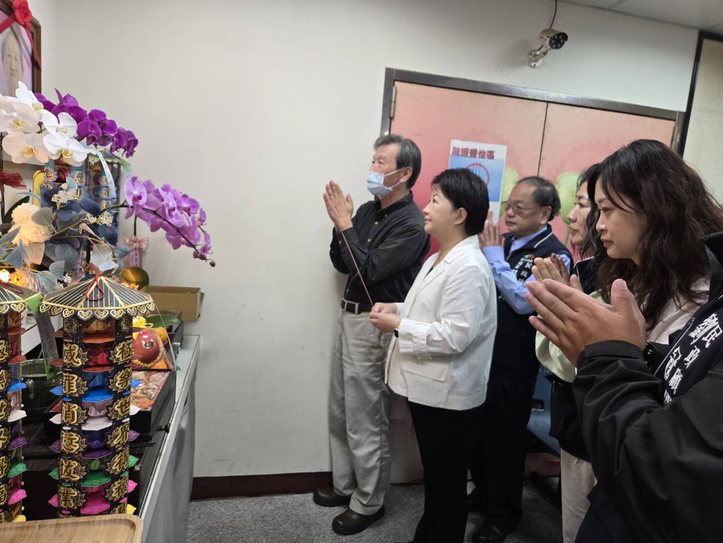 享嵩壽114歲！台中市第二高齡人瑞王亞君辭世　盧市長前往上香悼念 民政局：持續打造高齡友善城市