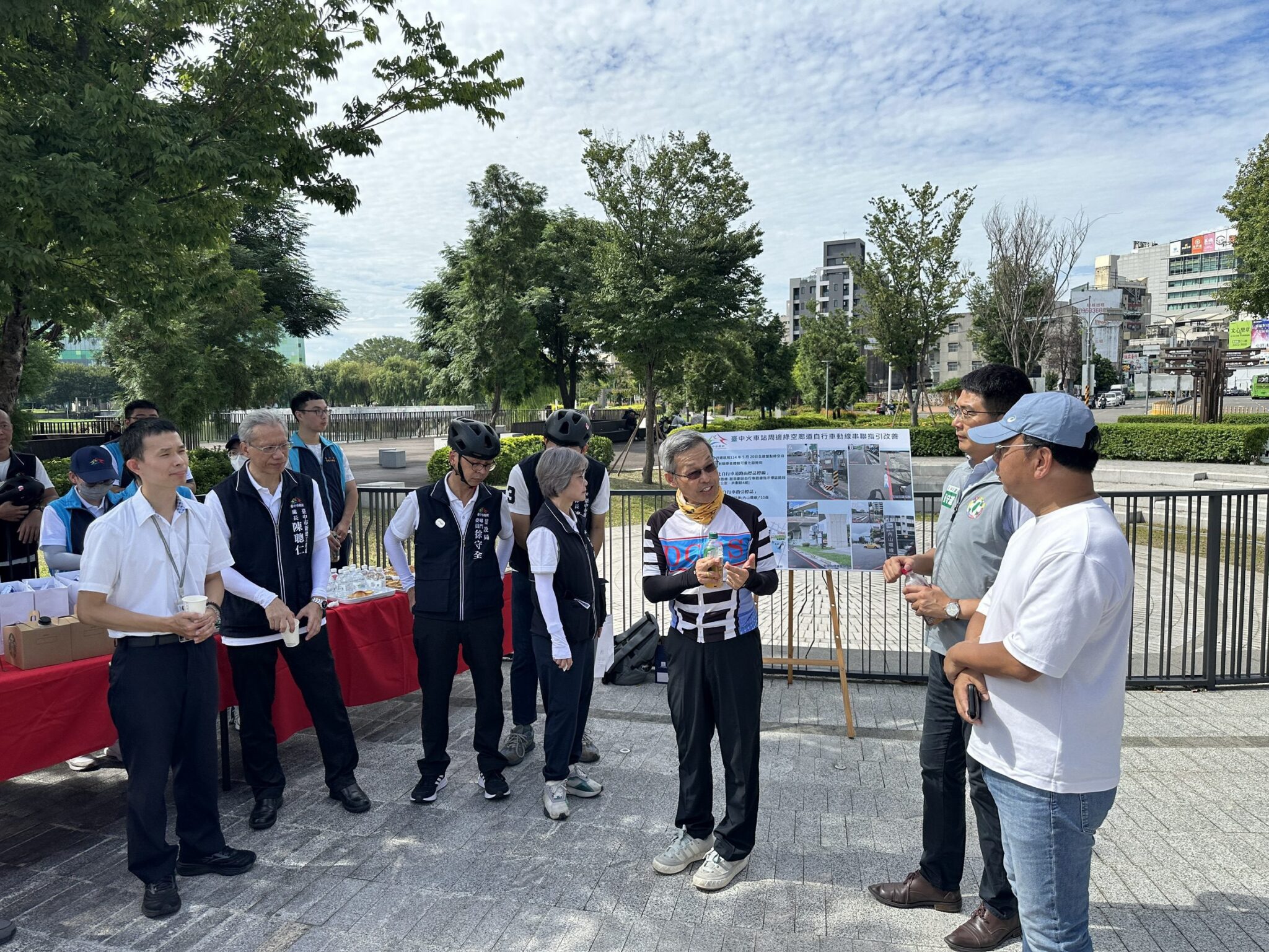 「騎」出台中新綠意！　黃副市長：暢遊綠空廊道感受城市魅力