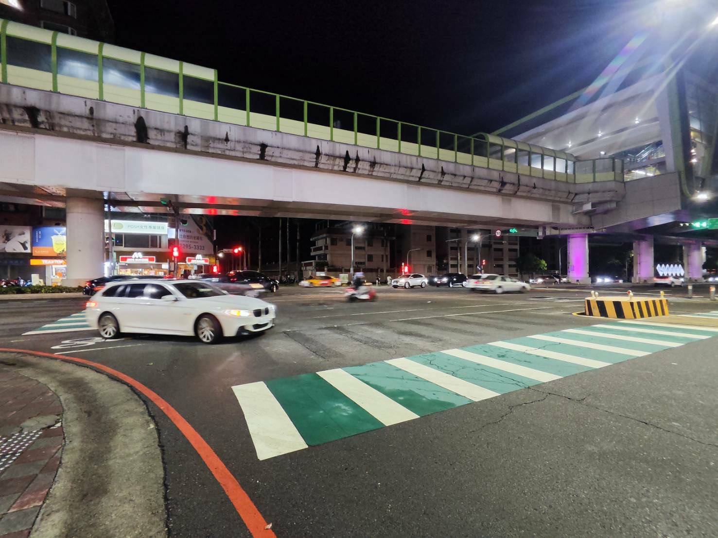 突發瞬間強降雨！文心路積水20分鐘消退　中市府：加速推動排水系統升級