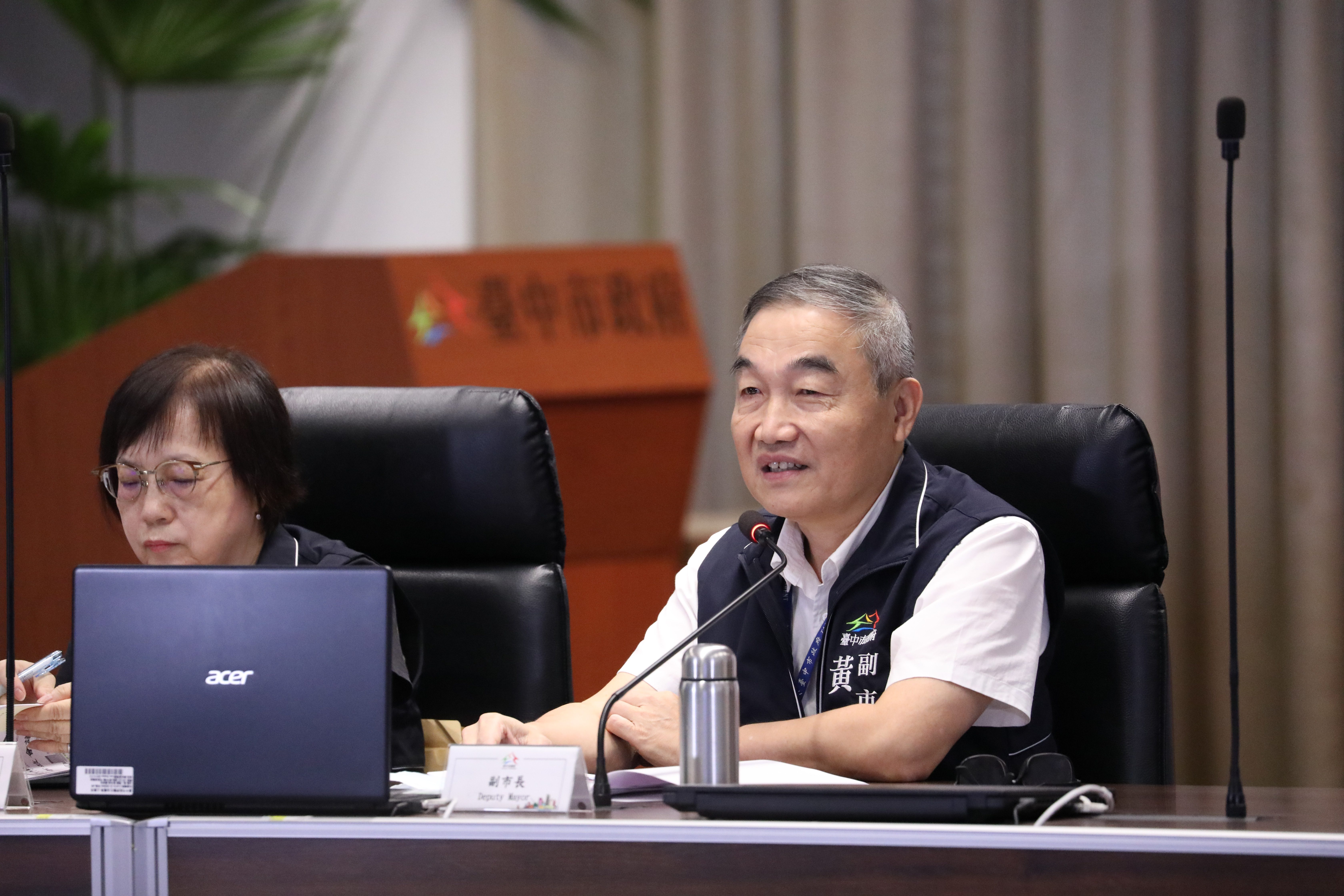 中市地政局「三部曲」打詐 黃副市長籲持續加強溝通、提醒 中市地政局「三部曲」打詐 黃副市長籲持續加強溝通、提醒
