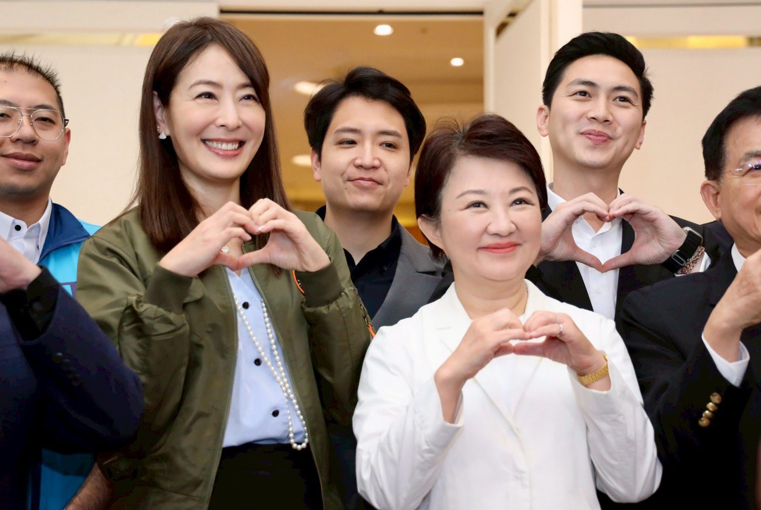 打造台灣新地標！立院率團考察「台中101」預定地 　盧市長：投資台中是最聰明的選擇