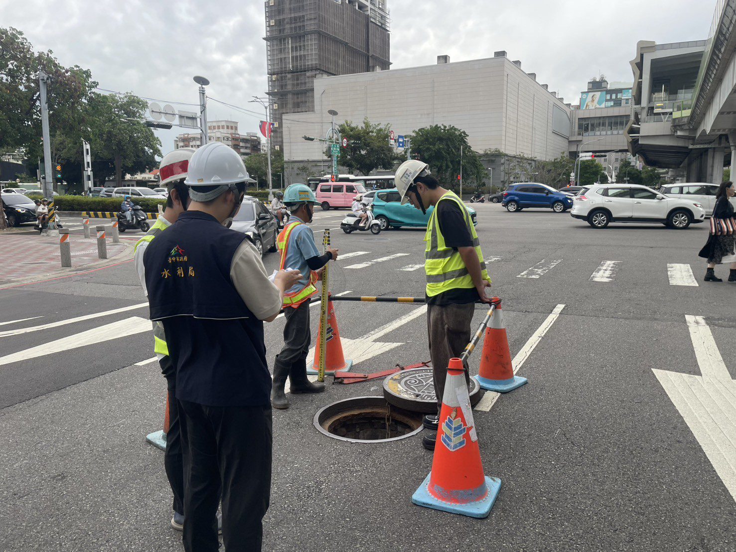 因應鳳凰颱風來襲　中市府加強雨水下水道維護抽檢 確保設施排水暢通