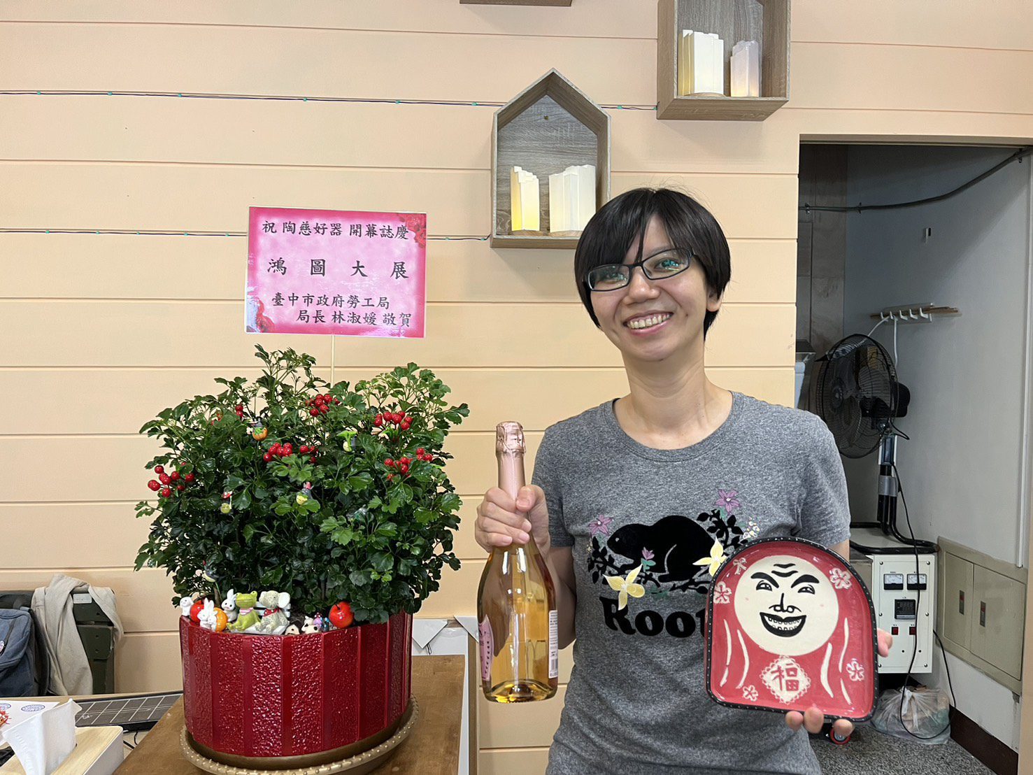 手捏陶藝品牌「陶慈好器」插旗南屯！　中市勞工局「摘星青年、築夢台中」青創基地孕育青年夢想