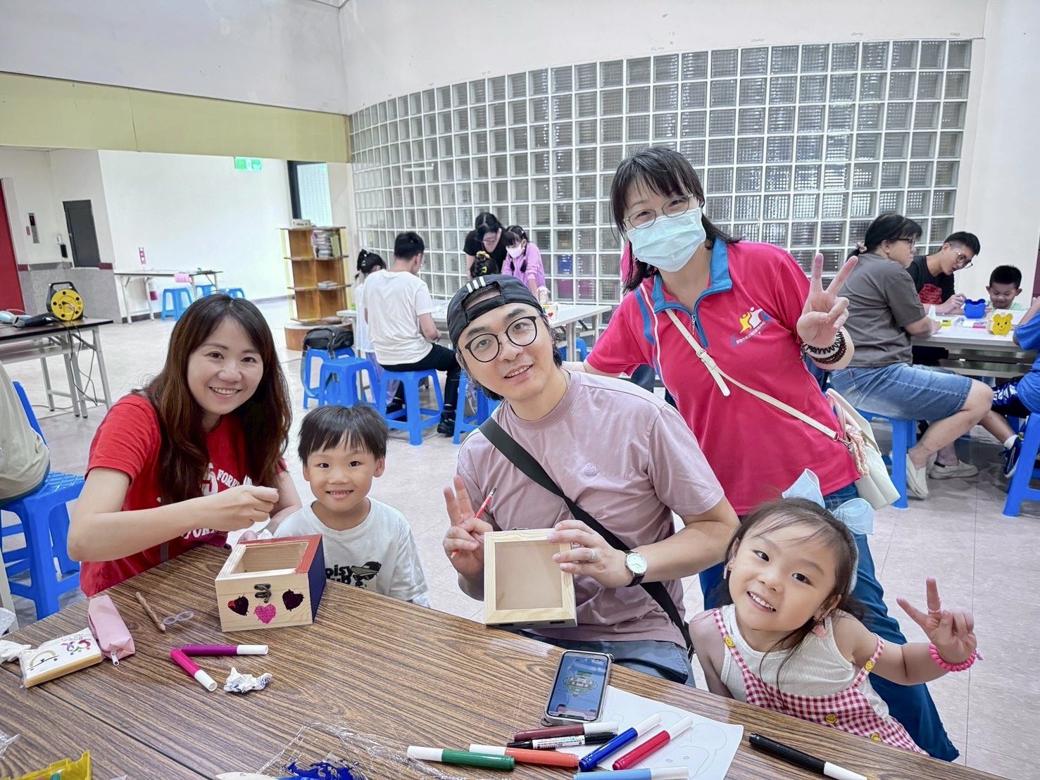 父親節手作傳情!基隆親子齊心打造音樂盒送祝福 父親節手作傳情!基隆親子齊心打造音樂盒送祝福