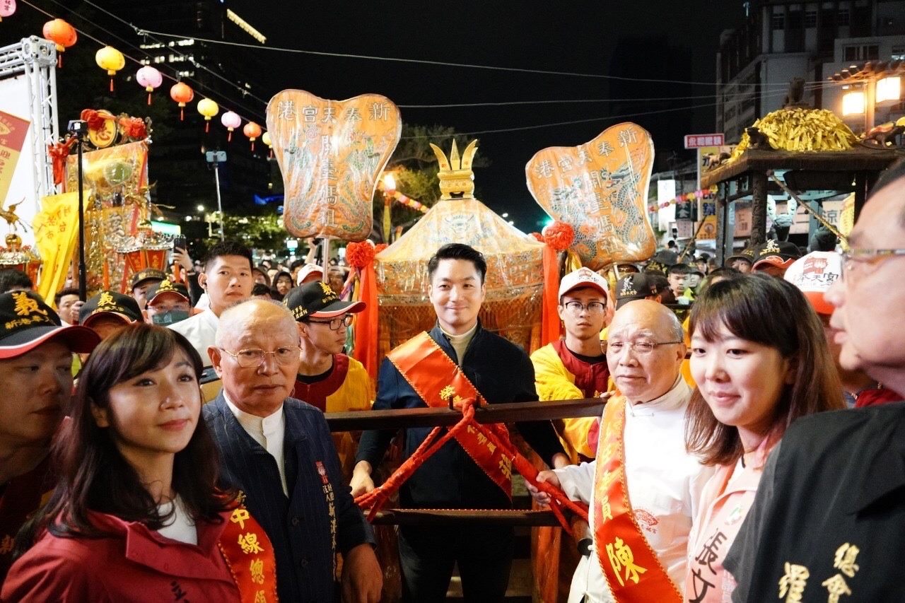 4/18-4/23瘋媽祖必衝松山！廟埕看阿波舞、追鑾駕、吃百年糕餅宴