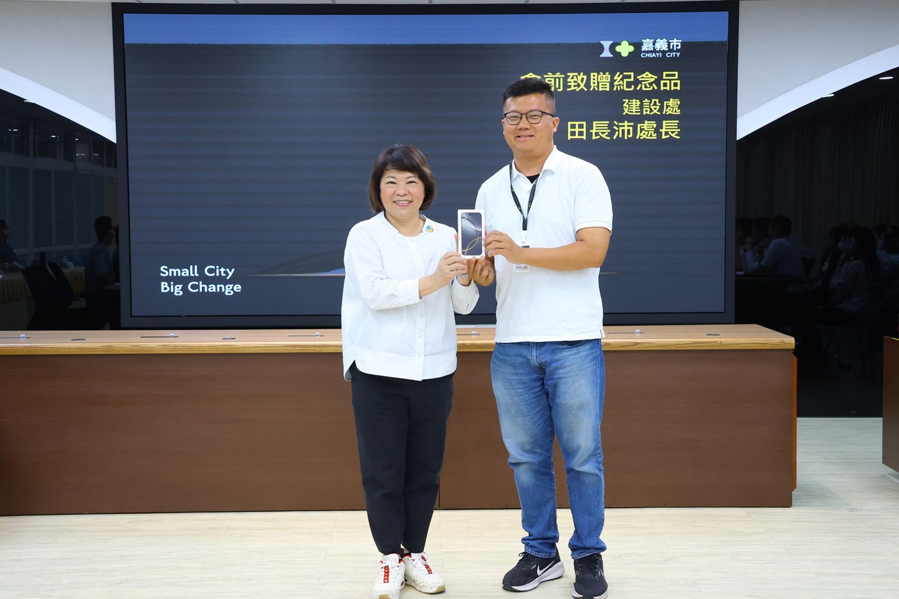 嘉義市建設處長田長沛將離任　黃敏惠市長感性送別獻祝福