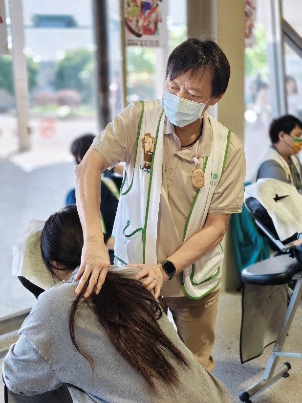 爸氣FUN鬆！父親節限定公益按摩活動　北市邀你疼爸爸也挺視障師