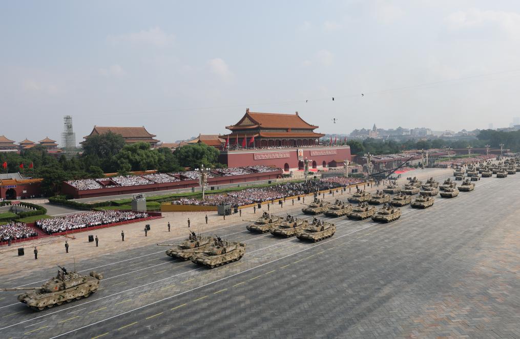中國閱兵秀肌肉　軍力大躍升讓西方瞠目