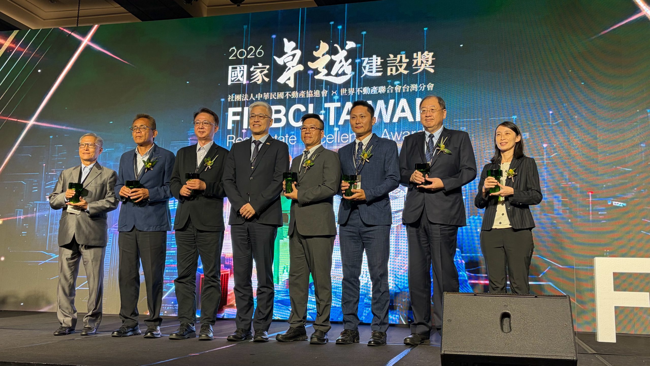 中市府建設再創卓越新高峰！ 「巨蛋二期好宅」、「中央公園好宅」與「育賢一期好宅」勇奪2026國家卓越建設獎
