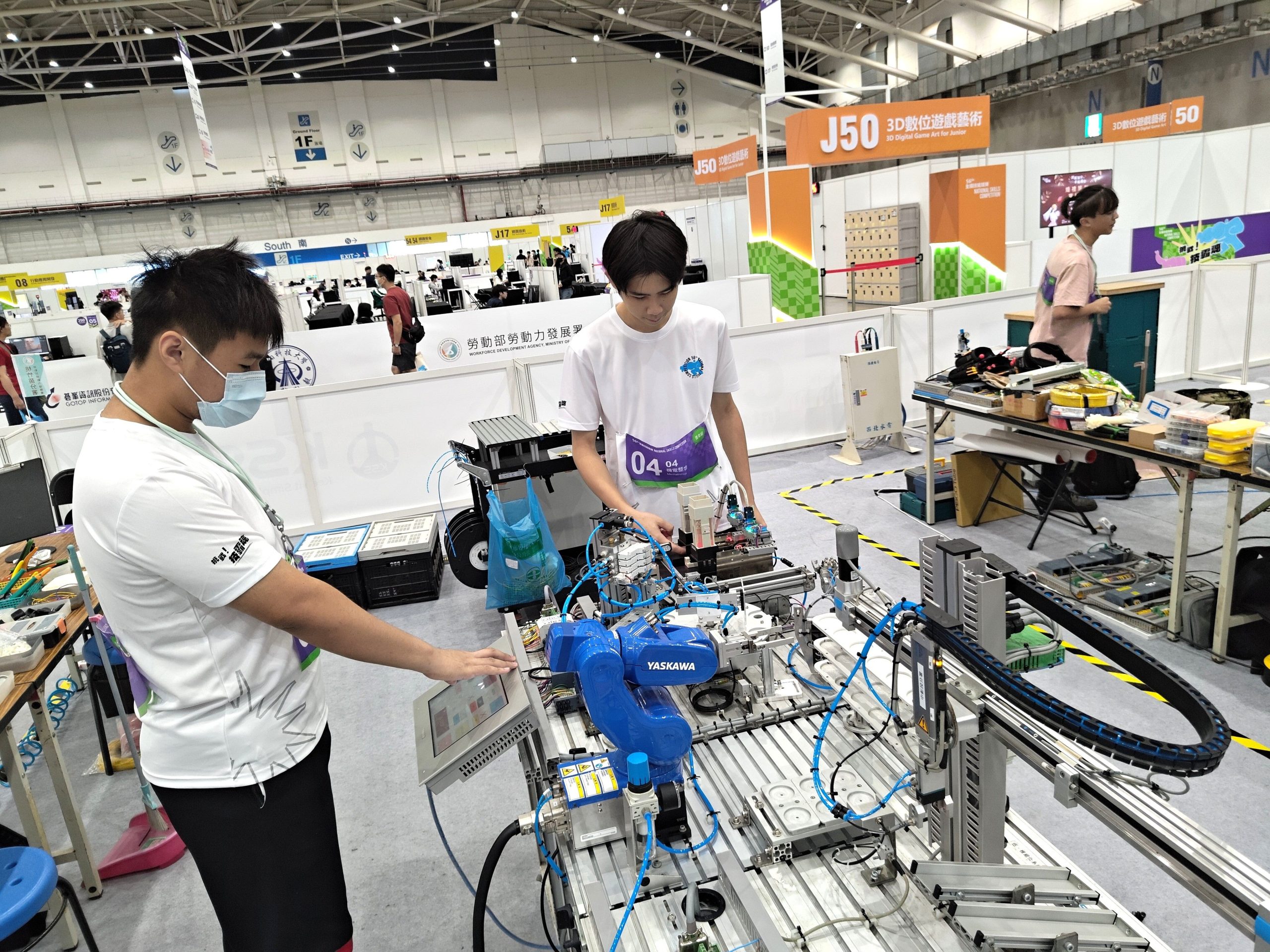北市全國技能競賽「金」厲害！三大職類橫掃前三　9金笑傲全國