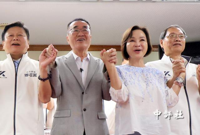 藍委團結挺李四川　柯志恩喊北高連線