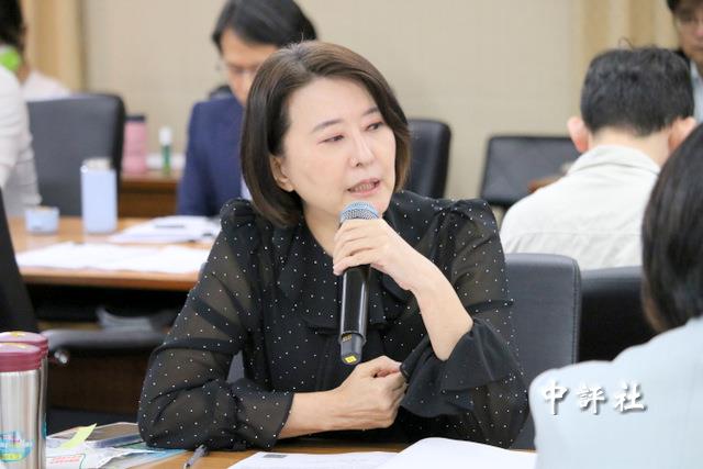 饒慶鈴未違規　王鴻薇批陸委會道歉非常廉價