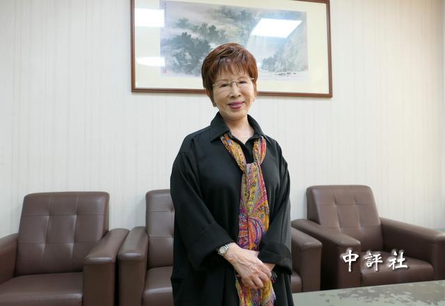洪秀柱：台灣人眼見為實　用腳拆穿反中謊言