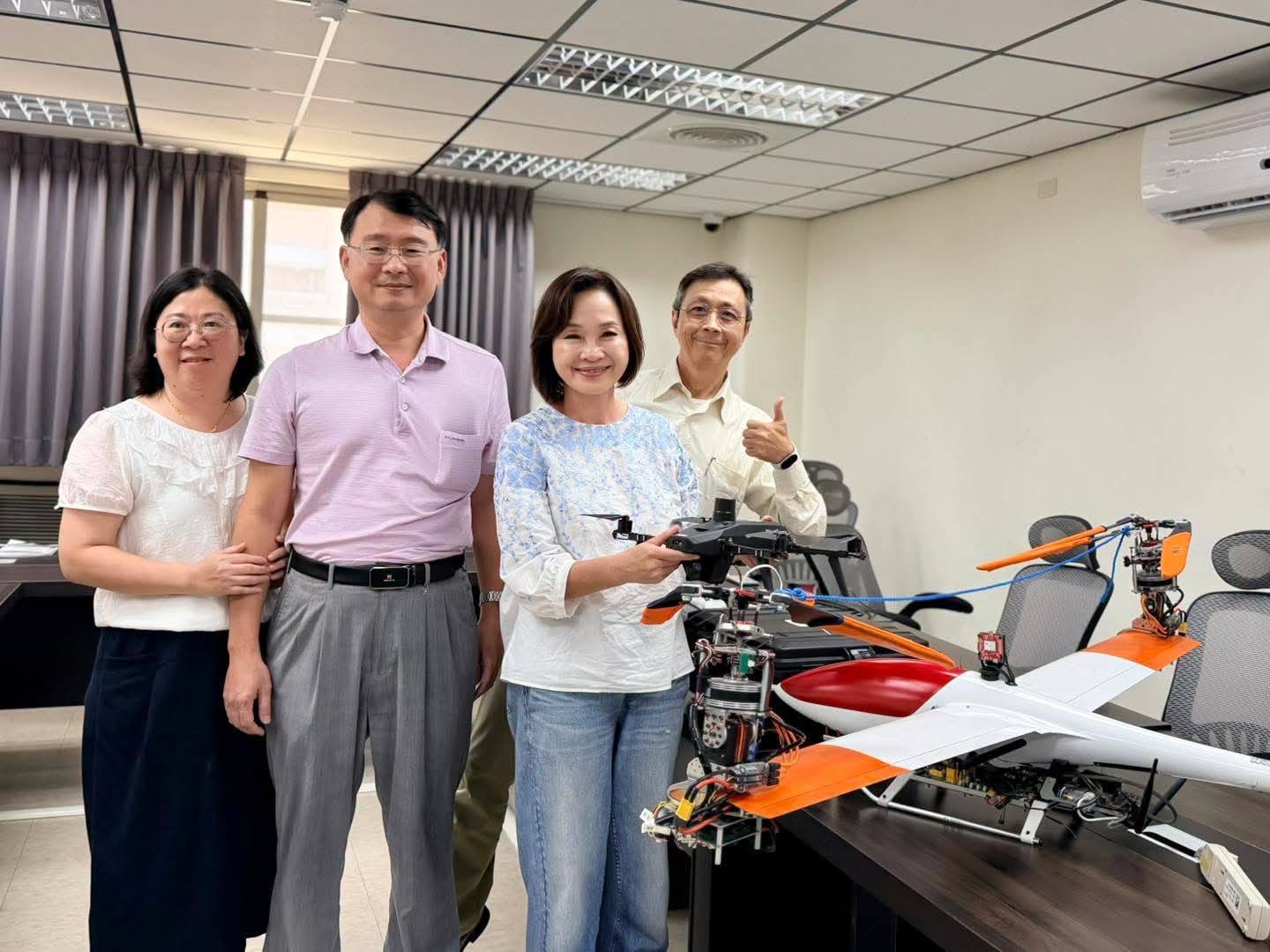 賴瑞隆挺政院版無人載具條例　柯競辦酸：忘記自己有提案？