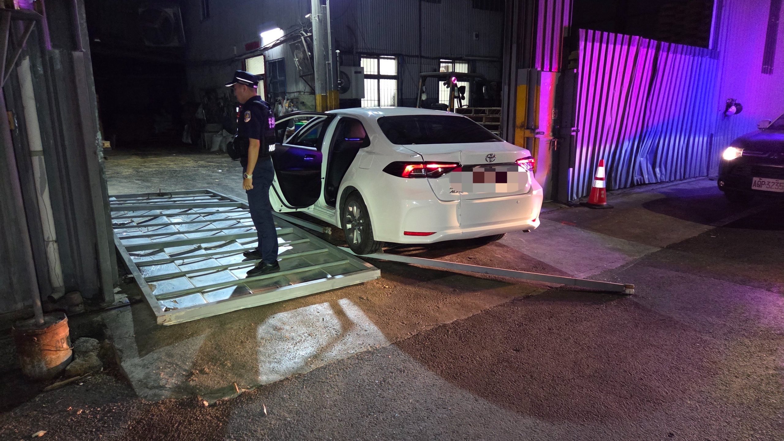 毒駕失控連撞車輛、工廠及民眾　嘉義檢警迅速逮人聲押獲准