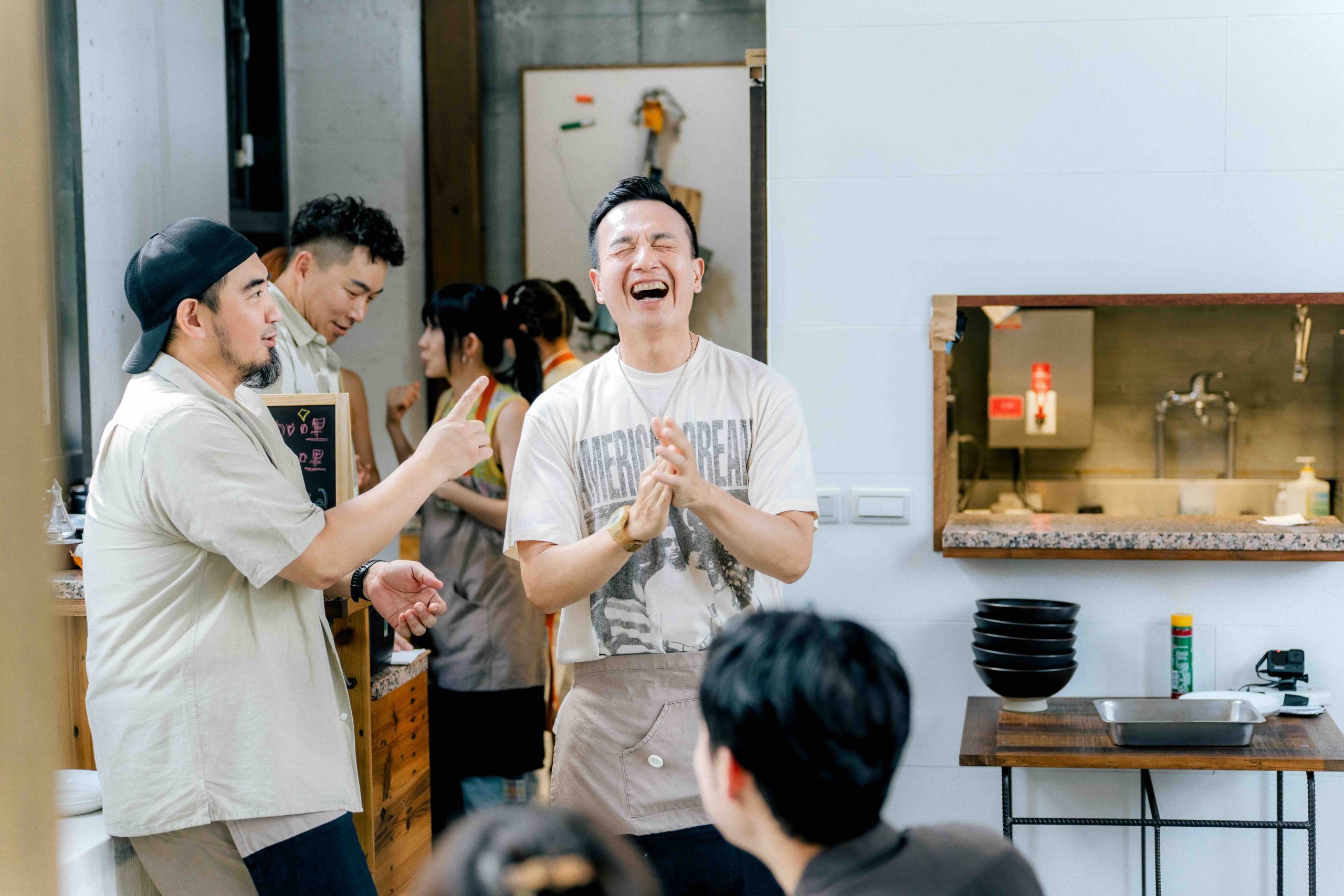 譜寫溫馨的音樂旅程 小鐘大破音笑鬧全場
