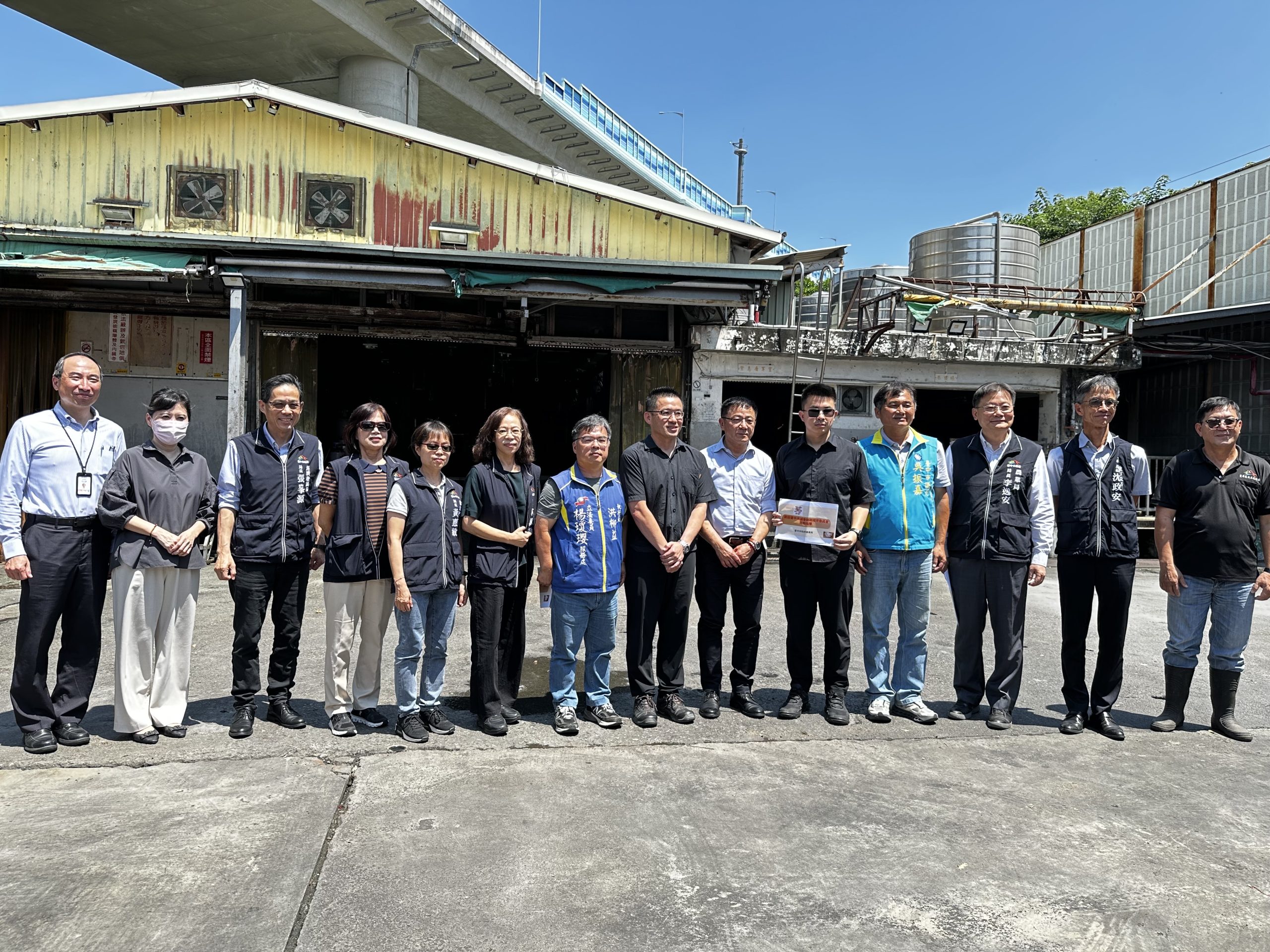 中市議會財經委員會考察豐原肉品處理場　提升營運效能穩定區域肉品供應