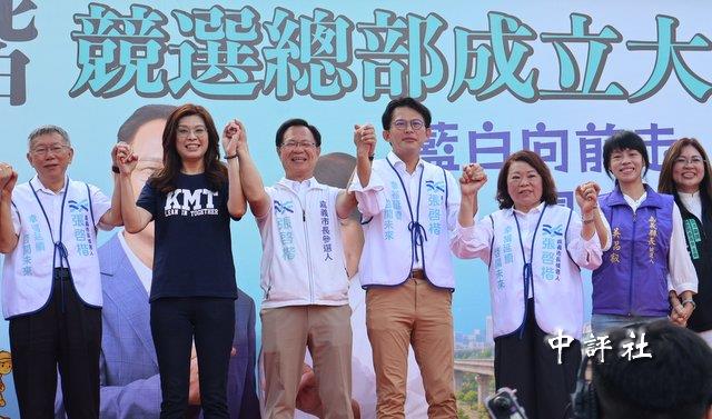 鄭麗文教師節助選　批綠執政教育失分