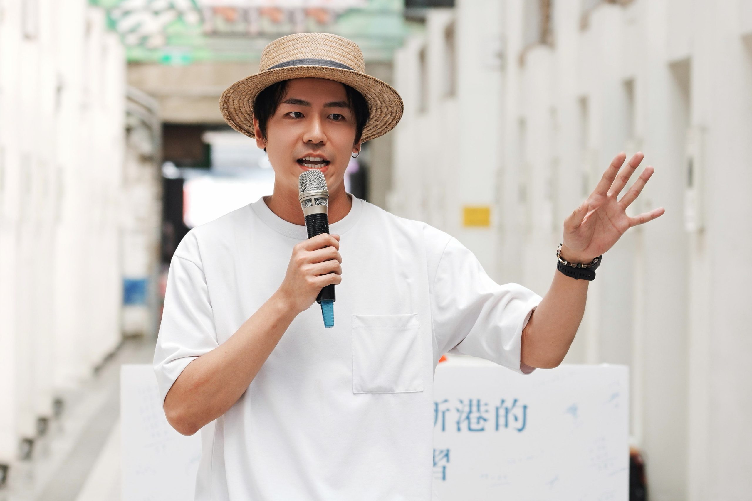 張瑞夫生活重新開始 工作滿檔壓力大 首場攝影展及挑戰全新外景節目