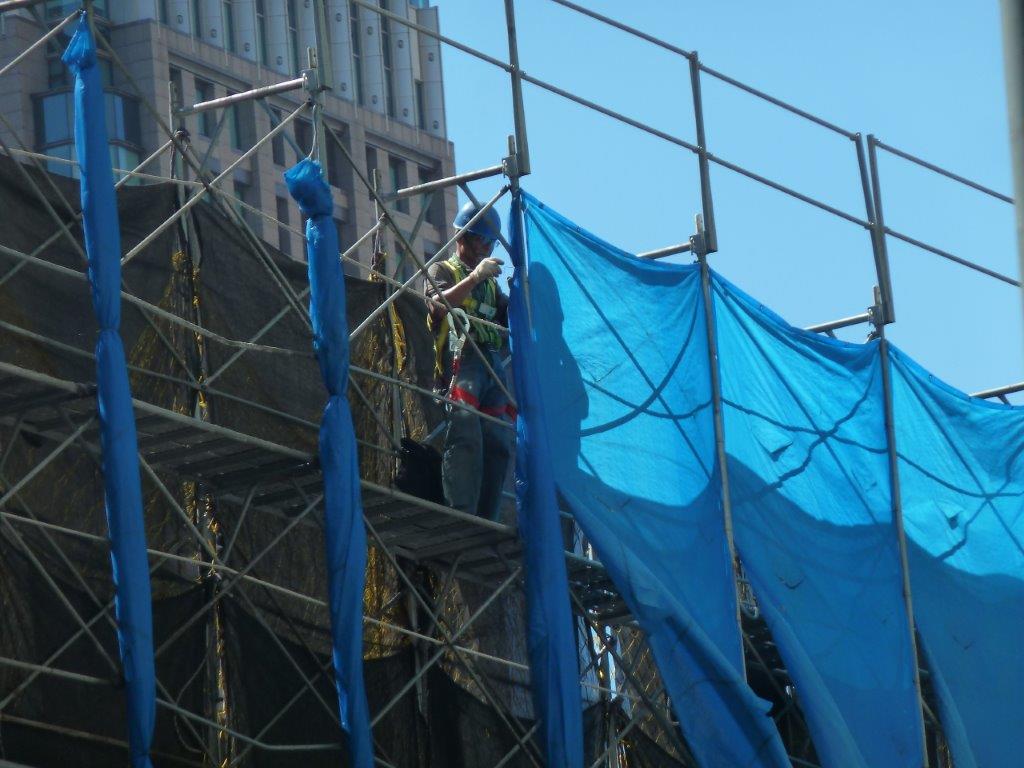 強颱薔琵逼近台灣 中市勞工局籲營造工地及戶外作業加強防颱 強颱薔琵逼近台灣 中市勞工局籲營造工地及戶外作業加強防颱