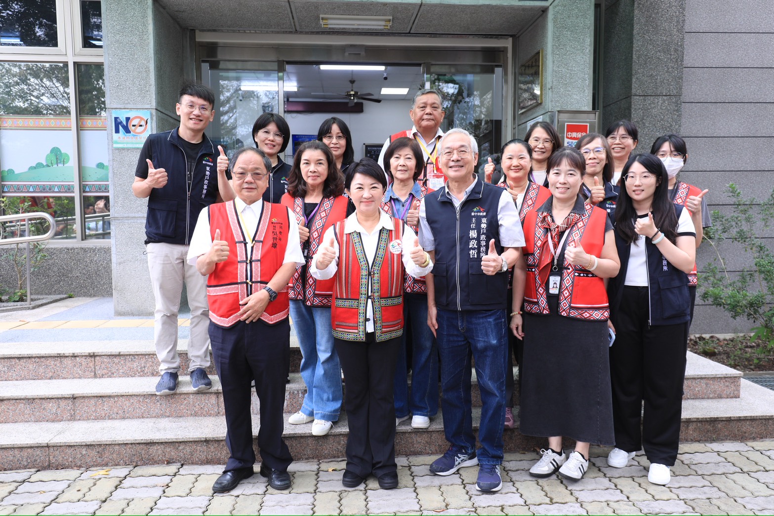 偏鄉服務零距離！　盧市長赴東勢戶所和平辦事處慰勉同仁 肯定翻山越嶺為民服務