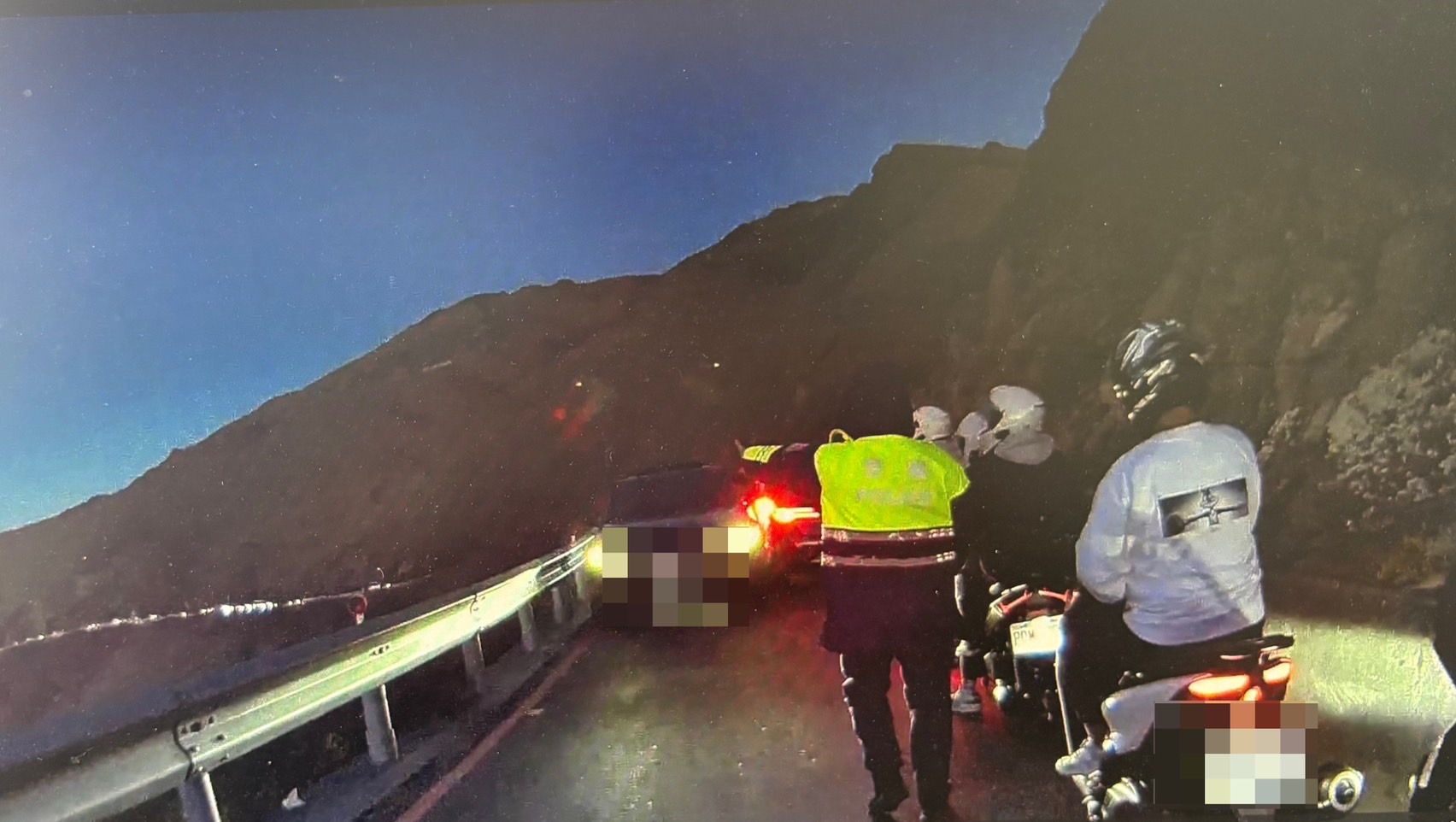 仁愛警持續強力取締武嶺違停　以維護山區交通順暢與安全