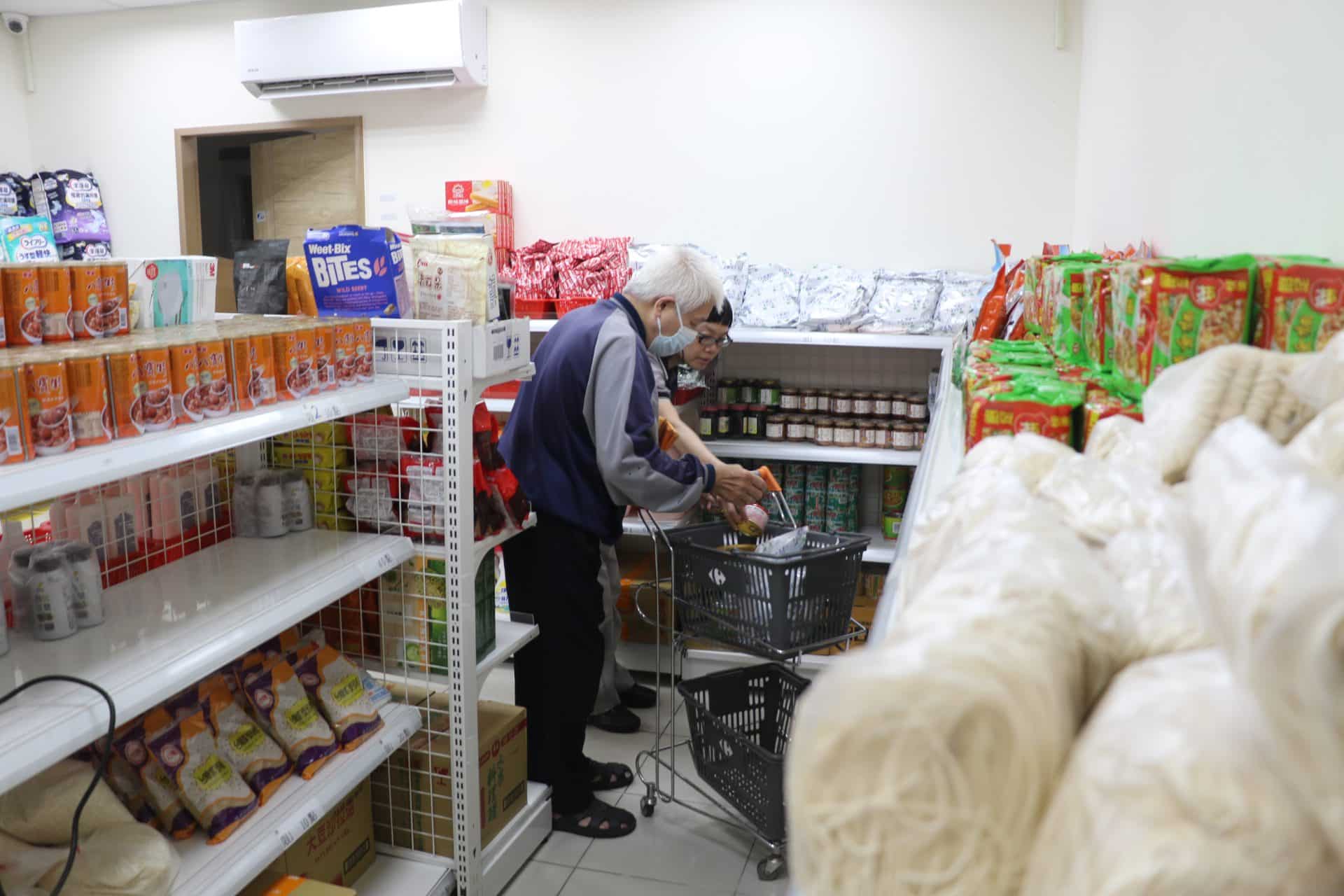 興毅基金會在新北設立忠信食物銀行　提供弱勢戶自由選取並與他行相互支援