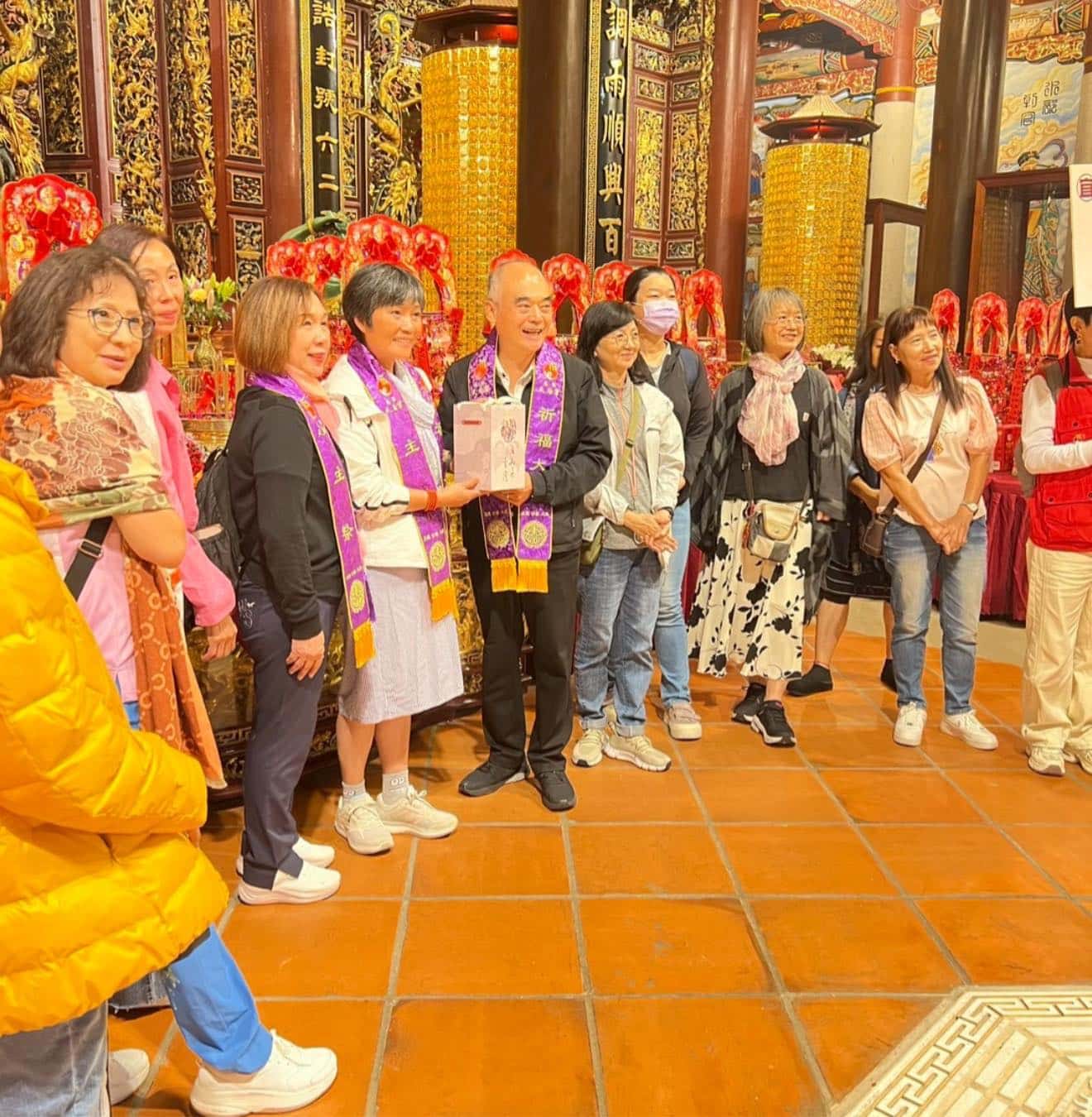 南方澳(北方澳)進安宮寶石珊瑚媽祖駐駕慧聚宮　傳香繫緣十五載
