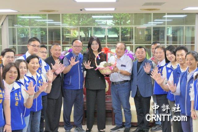 桃園藍軍挺鄭麗文　議長率20多名議員表態