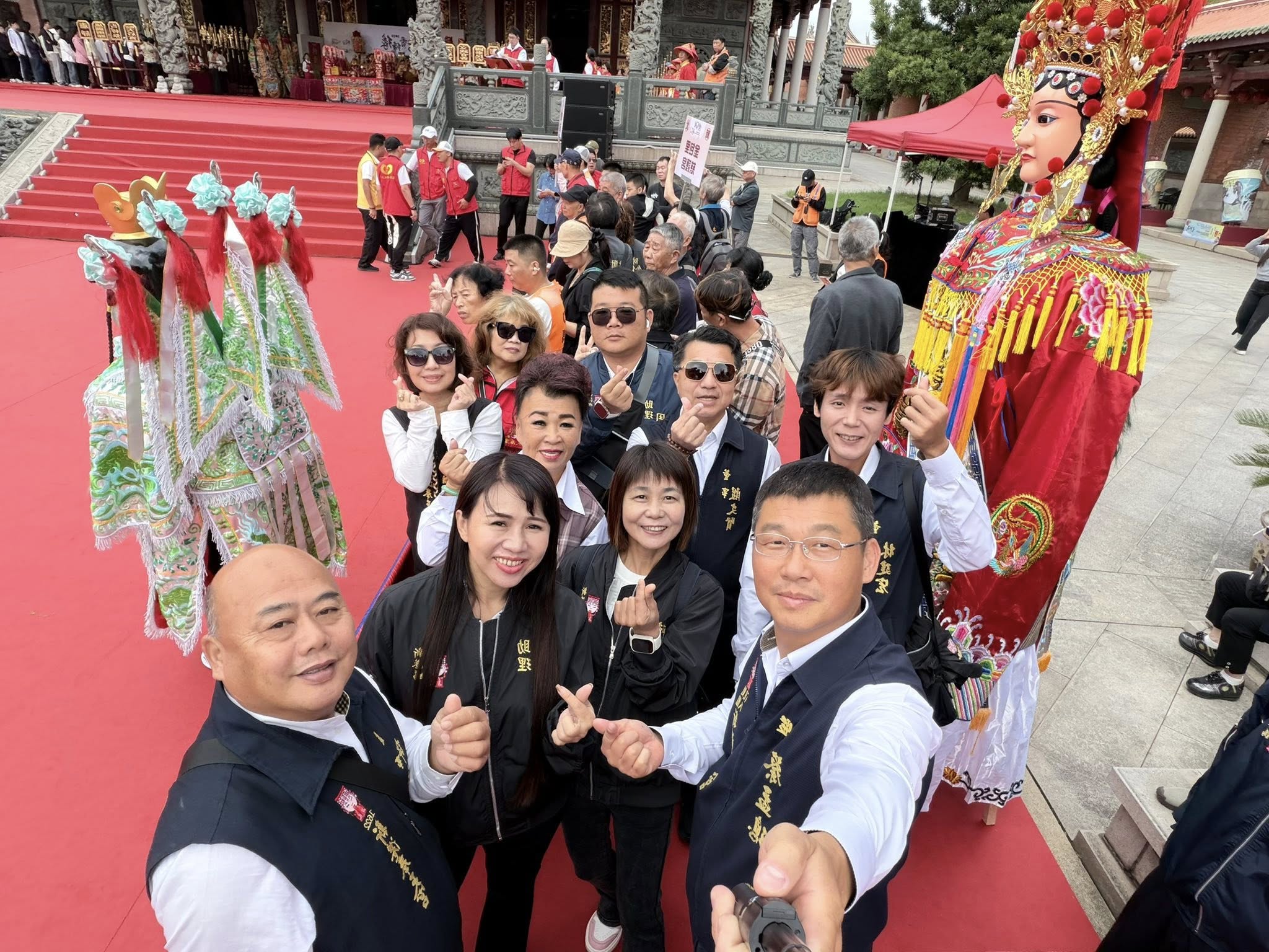 上海昆山慧聚天后宮如火安座　圓滿成功