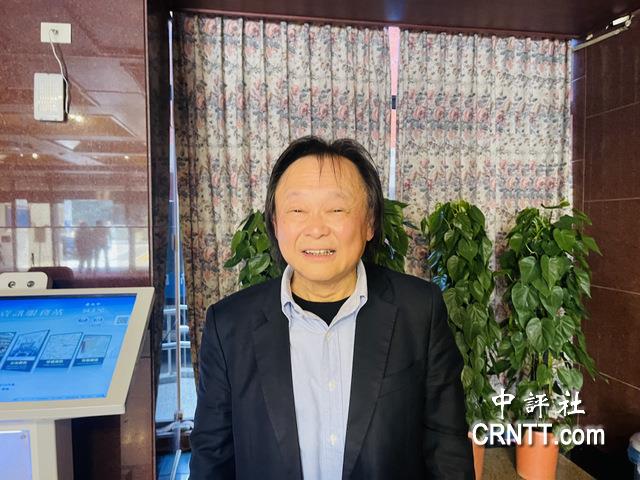 吳怡農將領表拚台北市長　王世堅力挺