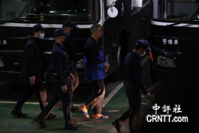 柯文哲等4被告延押2個月　柯因病聲請停押　北院：待另行調查