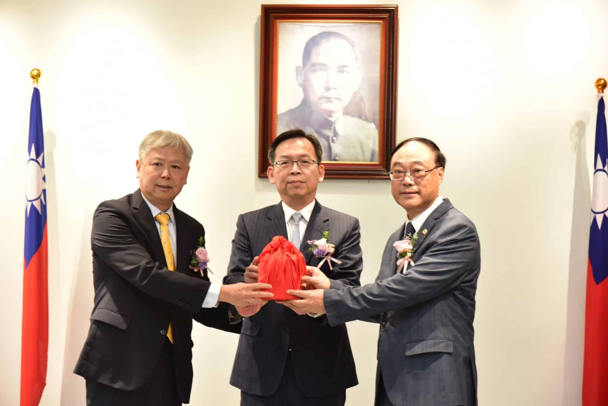 臺灣港務公司新任董事長　由周永暉博士掌舵