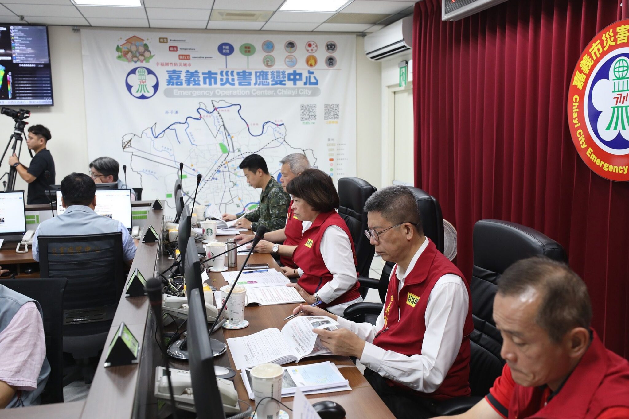楊柳颱風逼近　嘉義市一級開設　黃敏惠返國坐鎮防颱