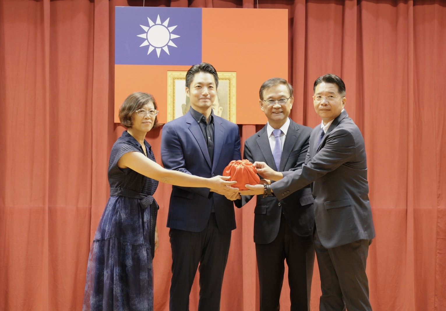 蔣萬安主持校（園）長布達典禮　祝賀就任盼共創臺北教育新局