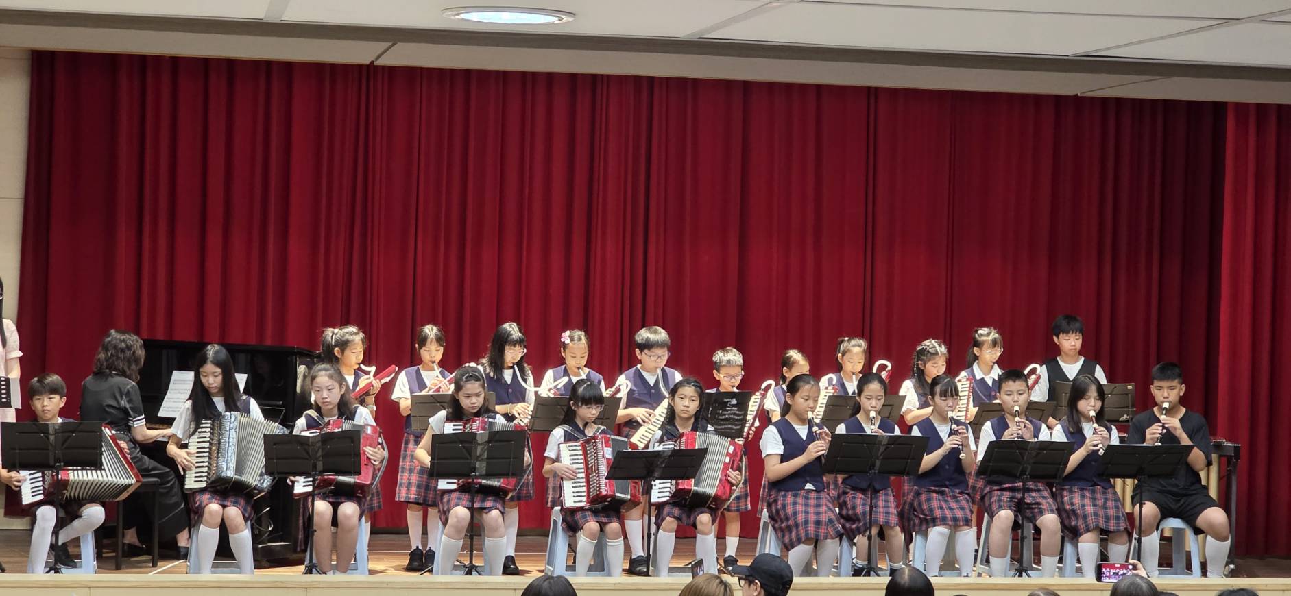 音符綻放夏日暖光　萬芳國小音樂會展現藝術能量