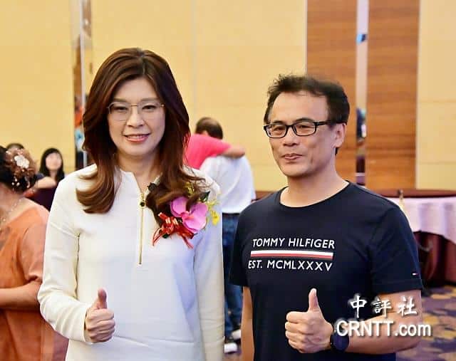 鄭麗文網路聲量躍升　民眾搶著合影