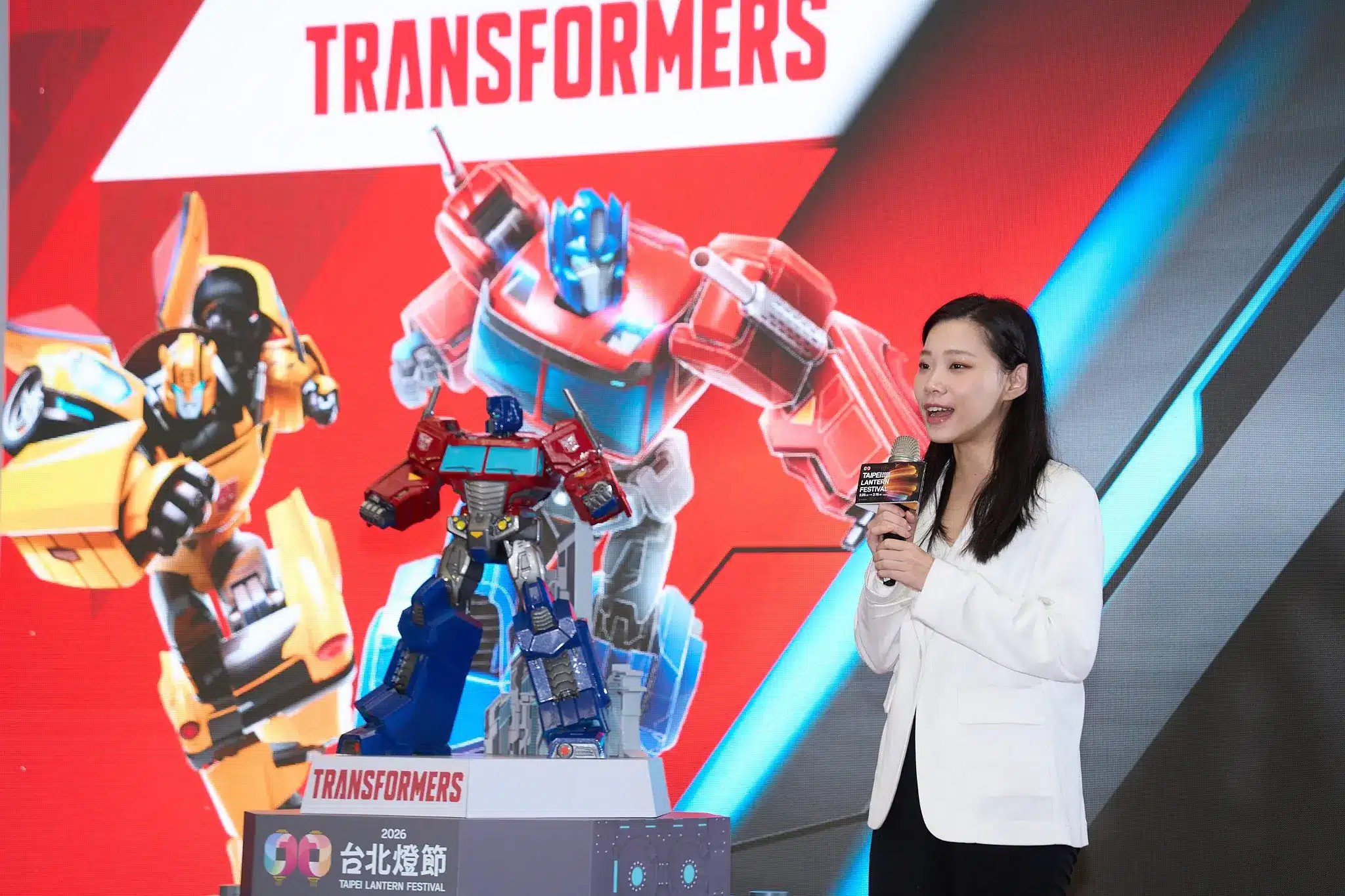 台北燈節2/25登場　《變形金剛》10米柯博文主燈搶先曝光