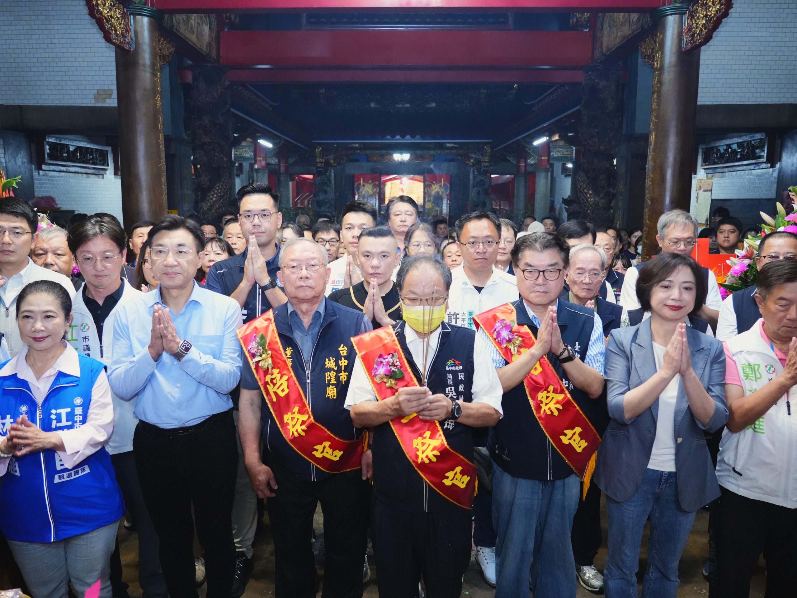 百年官建城隍廟迎城隍聖誕！　民政局長祈願市民平安、百業興旺