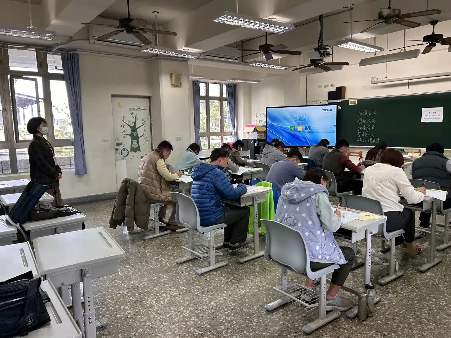 南投縣政府115年度公立國民中小學校長、主任甄選