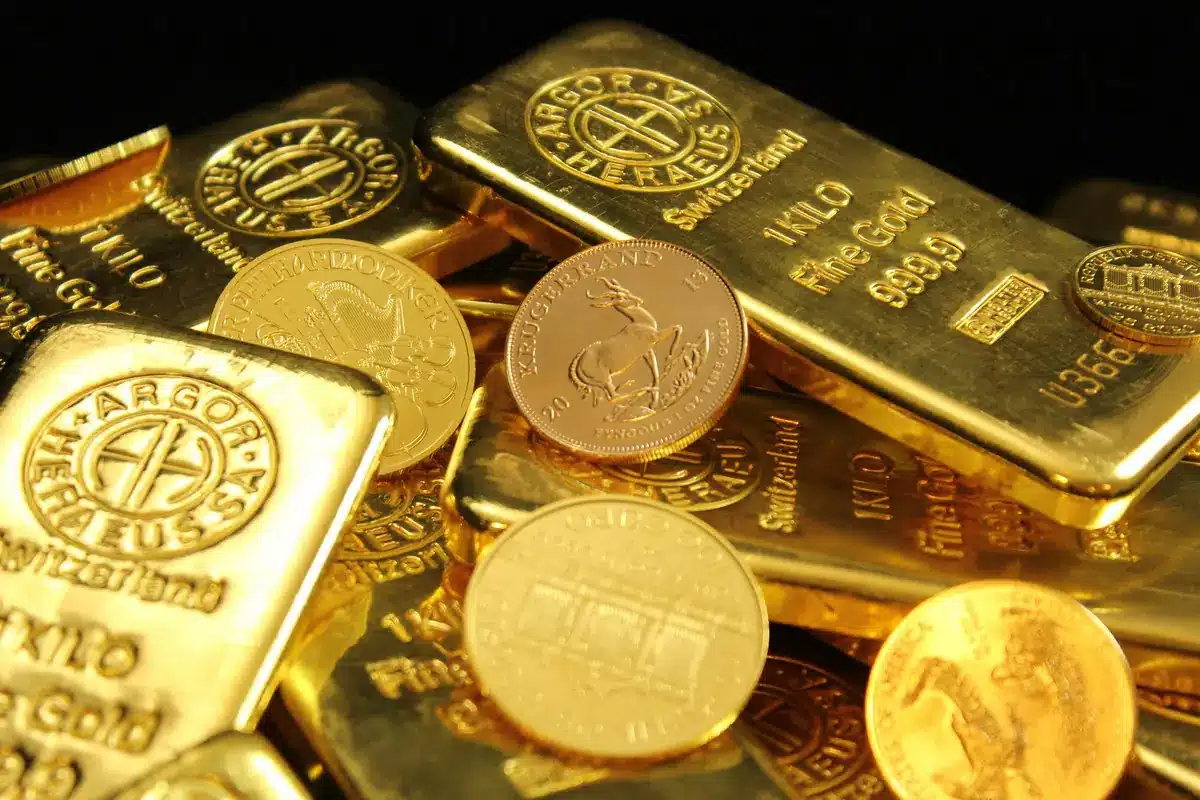 金價衝破 5,100 美元創歷史新高！關稅不確定性升溫 華爾街屏息迎戰 Fed 與科技巨頭財報