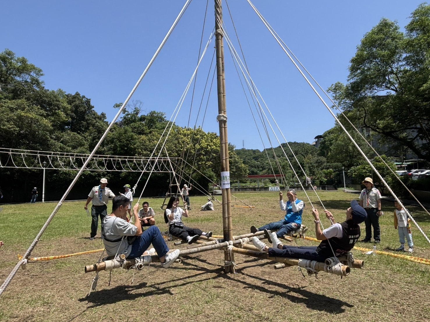山海基隆‧童心啟航!大地遊戲百組親子闖關攀爬 笑聲響徹四維公園 山海基隆‧童心啟航!大地遊戲百組親子闖關攀爬 笑聲響徹四維公園