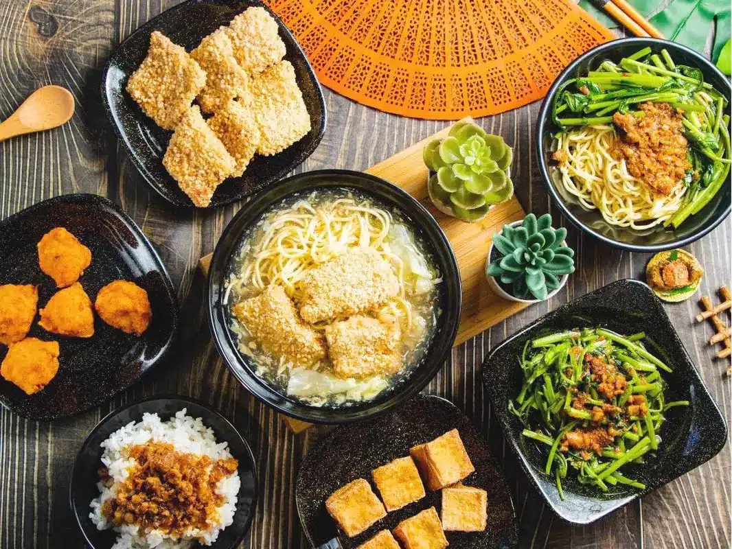 桃園觀光夜市人氣小吃：魚焿飄香30年 美味就該分一杯羹！