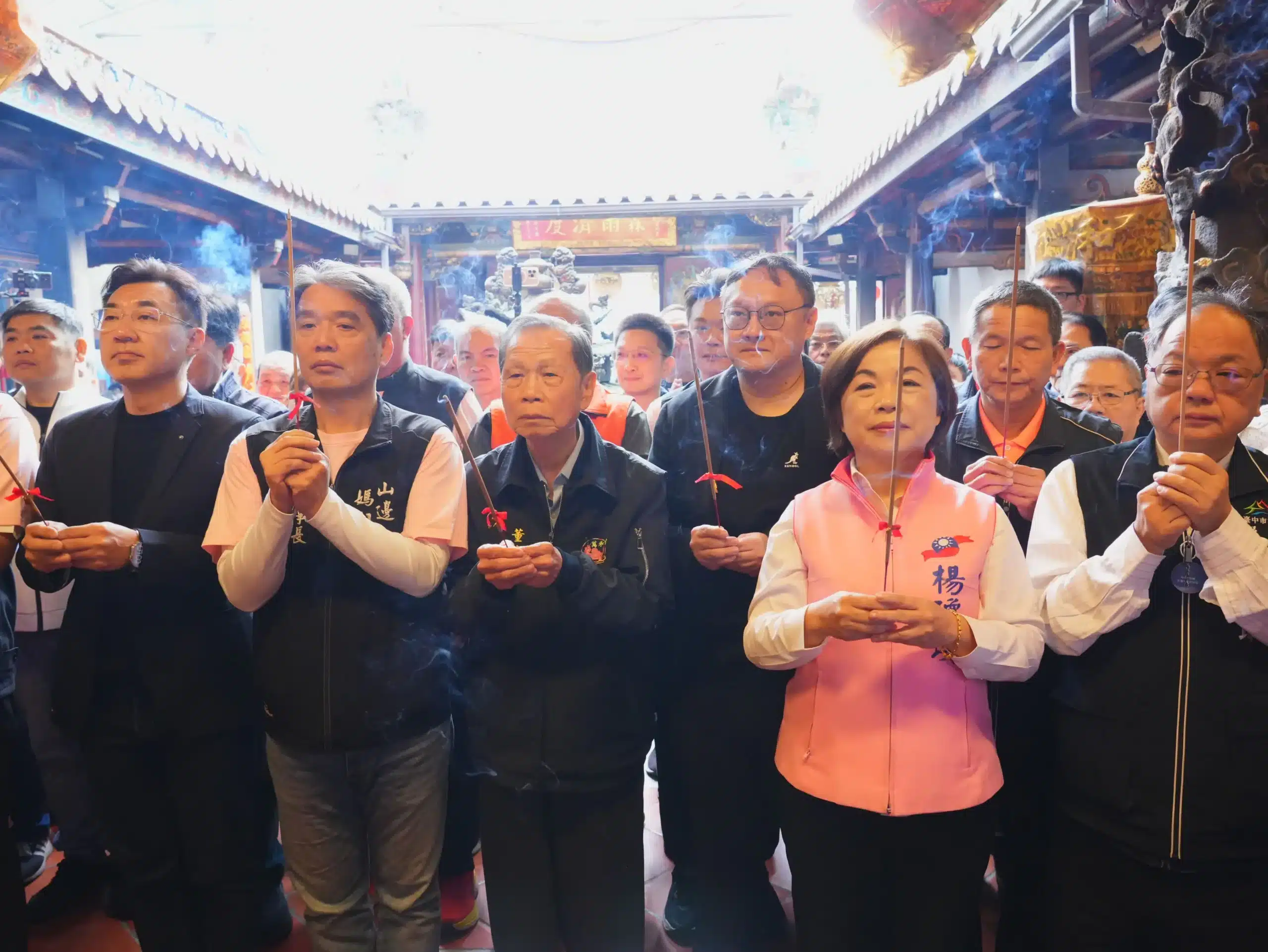 「時尚媽祖」降臨台中！ 　山邊媽祖百年首訪 傍晚攜手旱溪、大庄媽逛夜市 鄭副市長祈願國泰民安