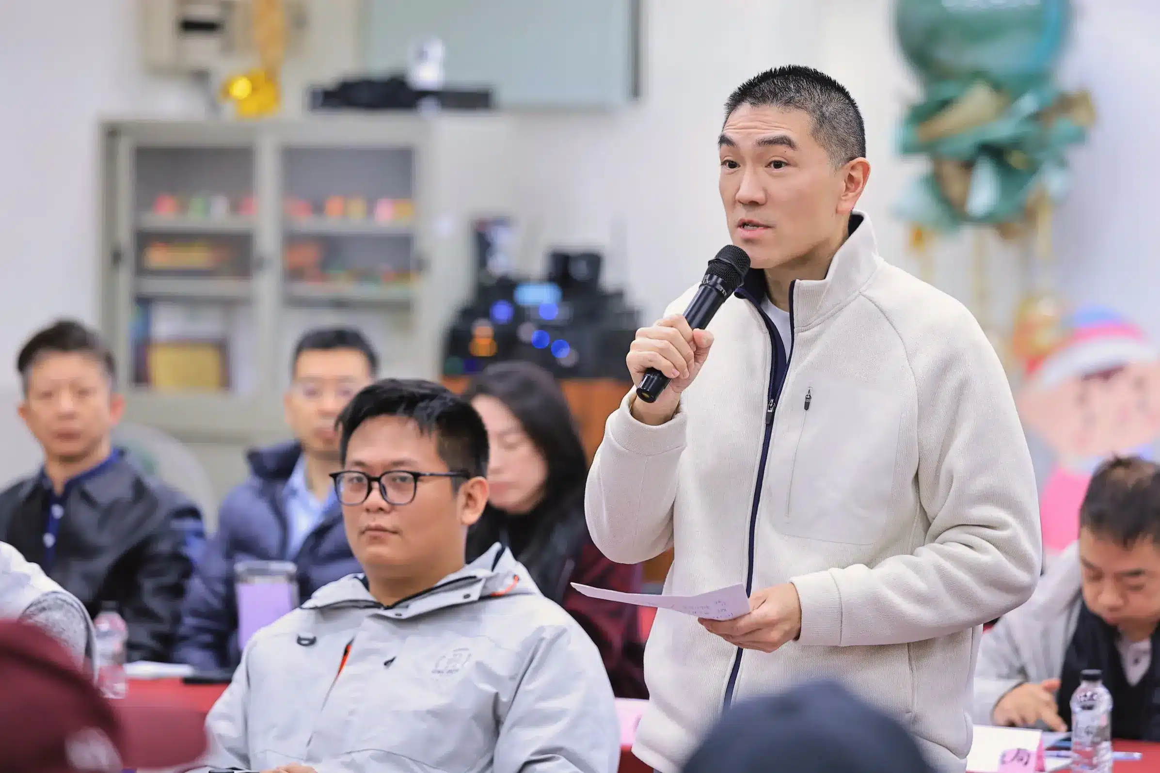 基隆公民座談直球對決　聚焦交通、都發　謝國樑宣示標線規劃貼近需求