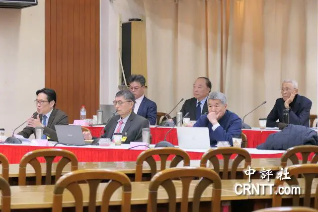 藍白學者齊批賴清德有權無責　綠委先走了