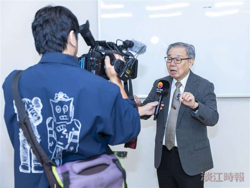 智慧e筆「書作玉成」系統發表　淡江大學完成AI書法家的最後一哩路