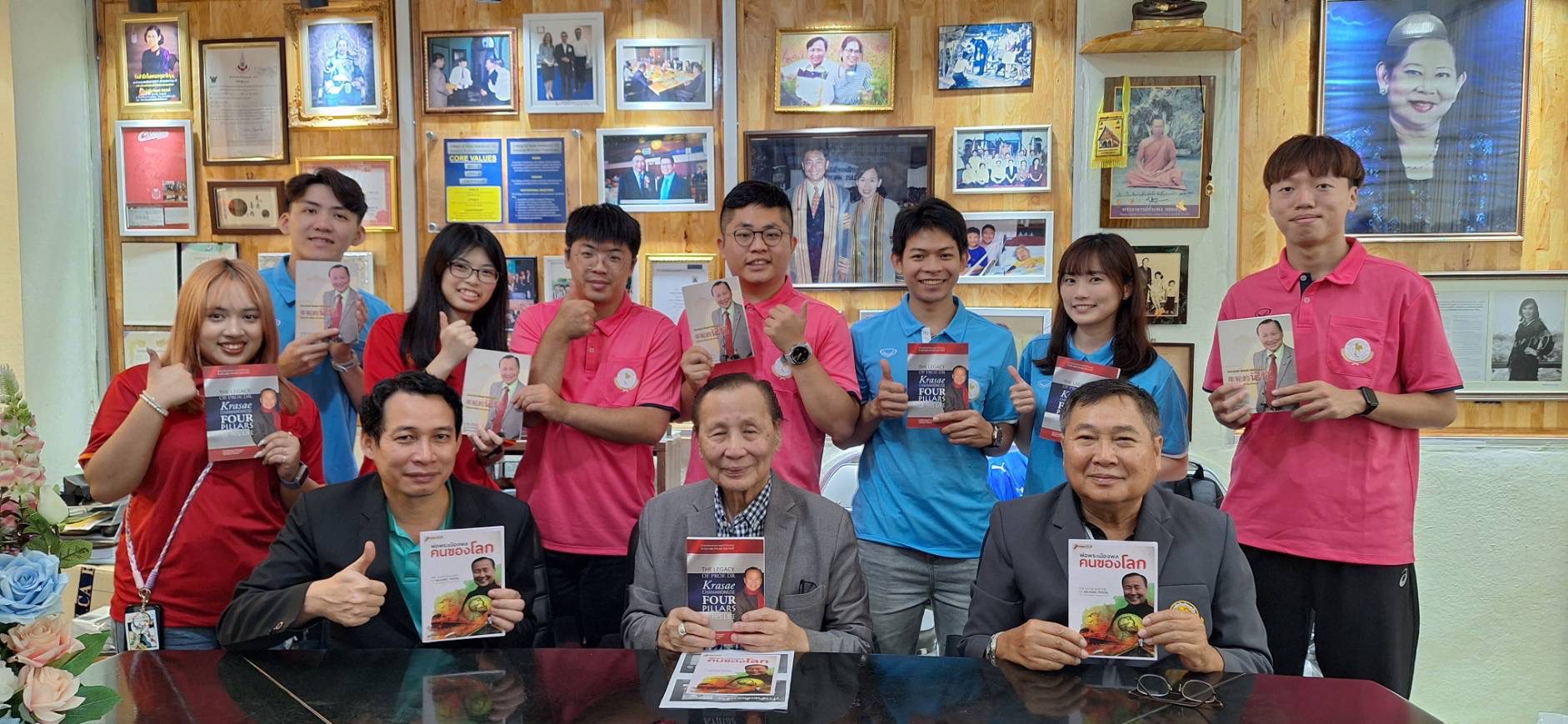 中原大學資管系 AI 與 VR 課程翻轉學習體驗 深耕泰國坤敬九年成果豐碩 中原大學資管系 AI 與 VR 課程翻轉學習體驗 深耕泰國坤敬九年成果豐碩