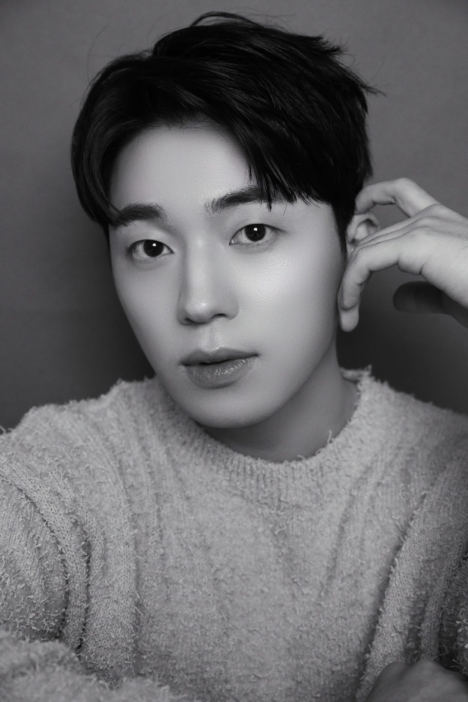 崔鍾炫退伍開直播和粉絲報平安 6月訪台舉辦粉絲見面會